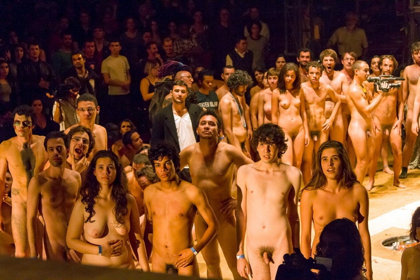 Спектакли с голыми актерами 63 фото - секс фото 