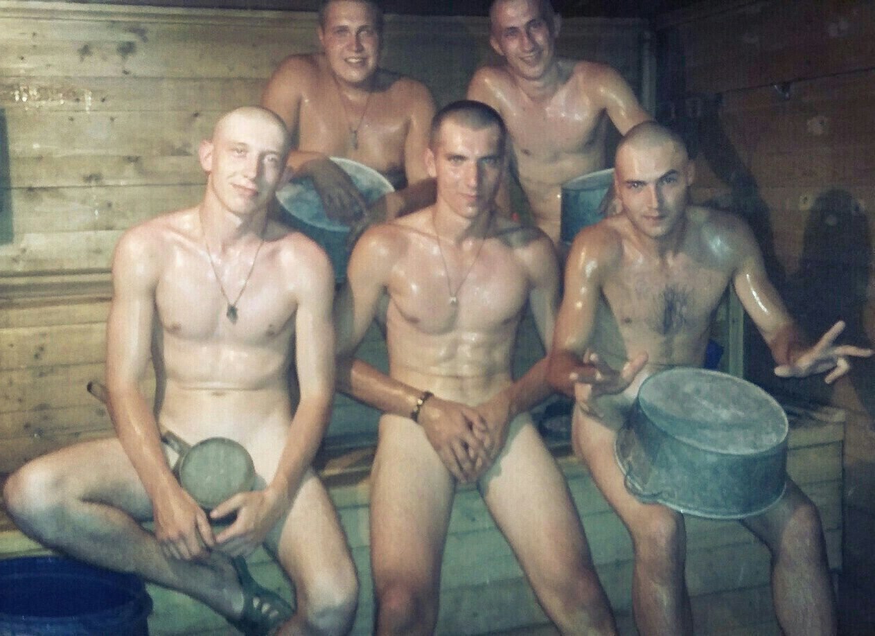 порно геи русские в бане солдаты фото 69
